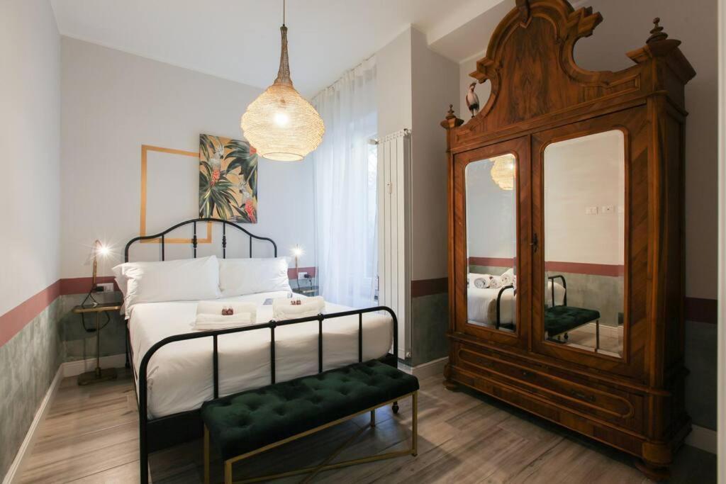 Hacca Collection - Station & Buenos Aires * Milano